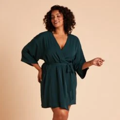 Karen Robe - Emerald -Elegance Bridal Store 0556c0fdaa218fee91750d94544efcb6