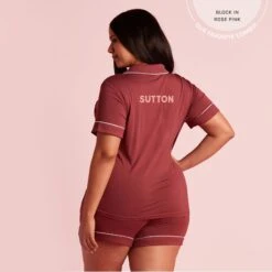 Jonny Pajama Set - Rosewood -Elegance Bridal Store 2048x2048 PDP personalized JonnyPjs Rosewood curve 02 151f1160 0336 4e67 b47b 59a7b037bf75