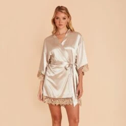 Claudine Lace Robe - Neutral Champagne
