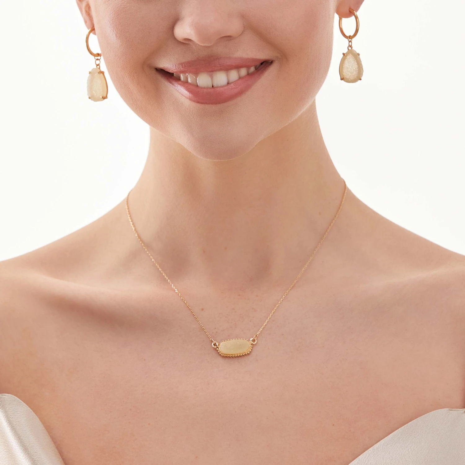 Presley Charm Necklace - Champagne 4 Presley Charm Necklace - Champagne - Image 2