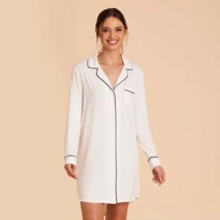 Kamryn Sleepshirt - White 13 Kamryn Sleepshirt - White -Elegance Bridal Store white kamryn sleepshirt bridesmaid pajama 03